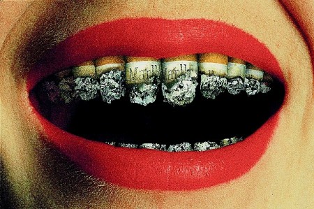 Tác hại của thuốc lá tới sức khỏe răng miệng
